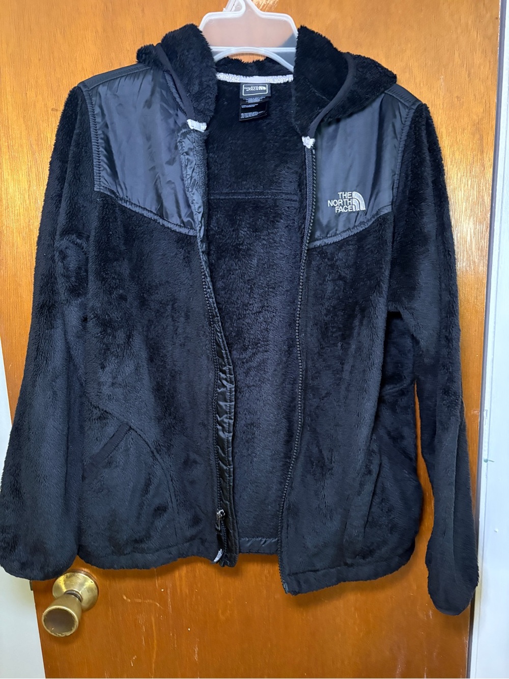 Girls Black North Face Osito Fleece Jacket with Hood sz large (14/16)